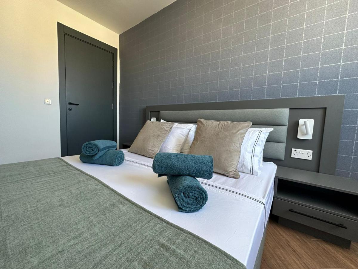 Korzo Suites Msida Luxury Penthouse With Pool Buitenkant foto