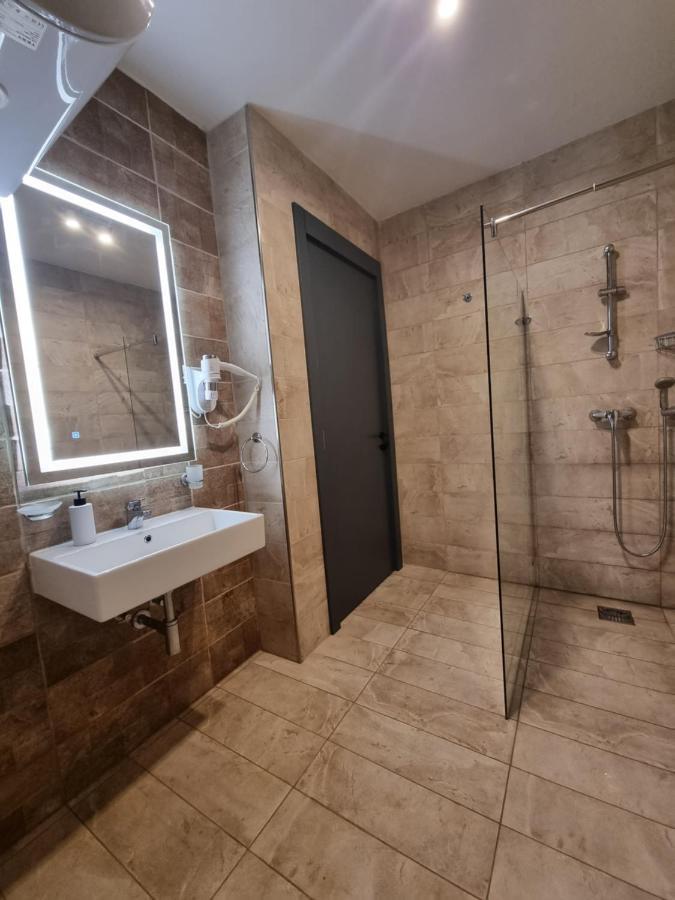 Korzo Suites Msida Luxury Penthouse With Pool Buitenkant foto